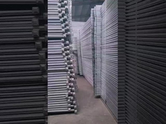 1.5m セキュリティ 屋外 鉄線網 フェンシング バックヤード / ガーデン フェンス と ゲート