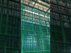 三角形の庭 3D カーブフェンス 溶接ワイヤー PVC コーティング 庭フェンス