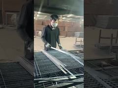 熱浸した電熱金属グリッティング 505 尖ったバー 安全歩道 鉄グリッティング