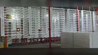 作業場の安全柵でスペースを確保