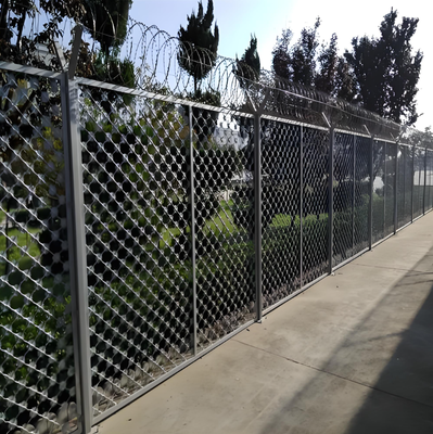 2.0m High Coastal Rust Proof Welded Wire Mesh Fence Panel with 500 Hour Salt Spray Resistance